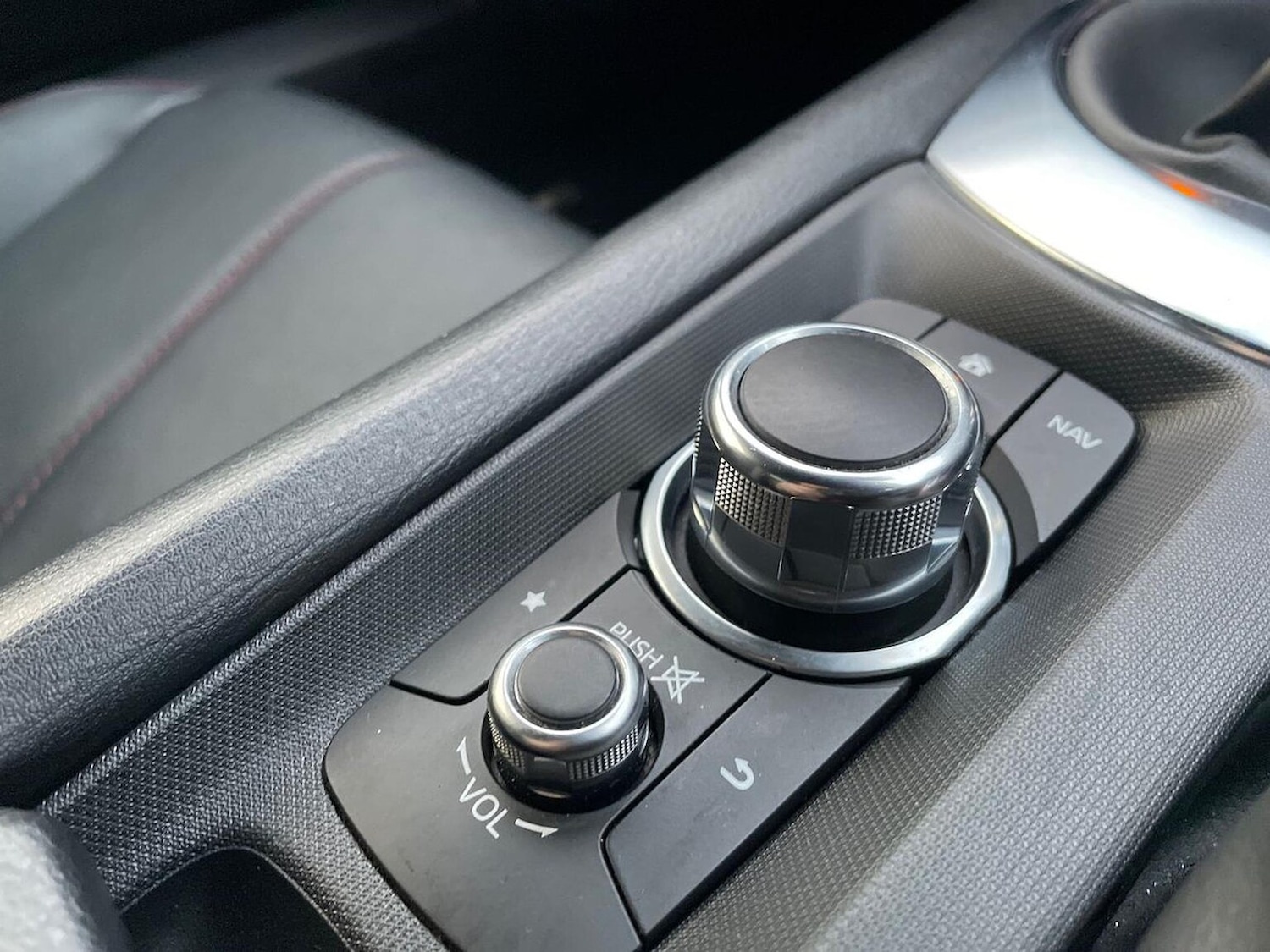 Used Mazda MX-5 2017 for sale - 76650144: Photo 16