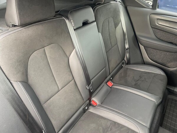 Used Volvo XC40 2022 for sale - 76220482: Photo 16