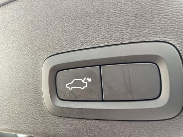 Used Volvo XC40 2022 for sale - 76220482: Photo 22