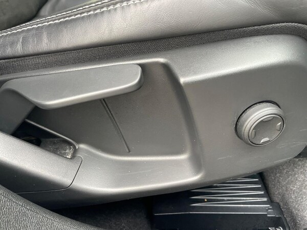 Used Volvo XC40 2022 for sale - 76220482: Photo 30