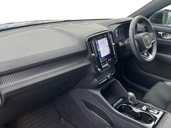 Used Volvo XC40 2022 for sale - 76220482: Photo 7