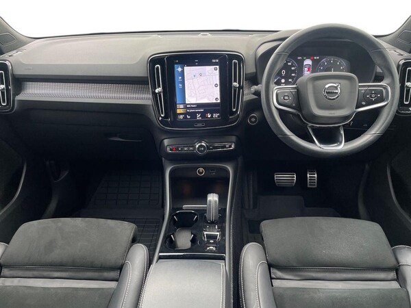 Used Volvo XC40 2022 for sale - 76220482: Photo 8