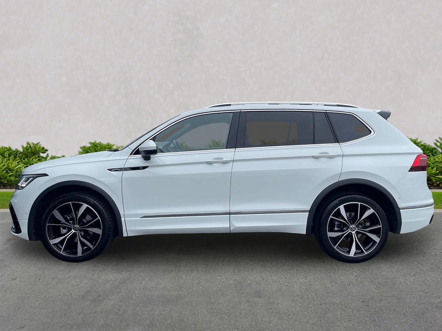 Used Volkswagen Tiguan Allspace 2024 for sale - 76300770: Photo 19