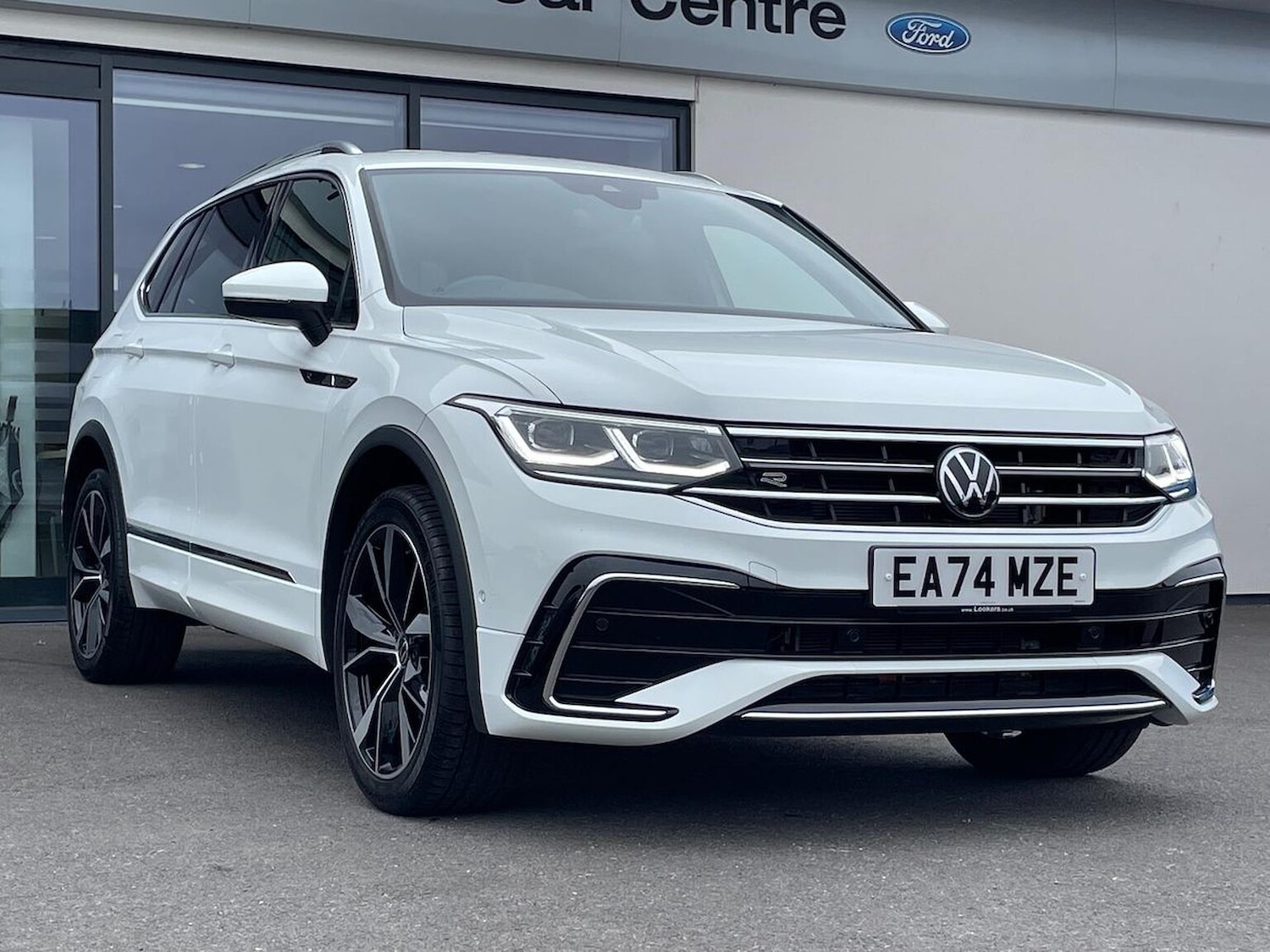 Used Volkswagen Tiguan Allspace 2024 for sale - 76300770: Photo 38