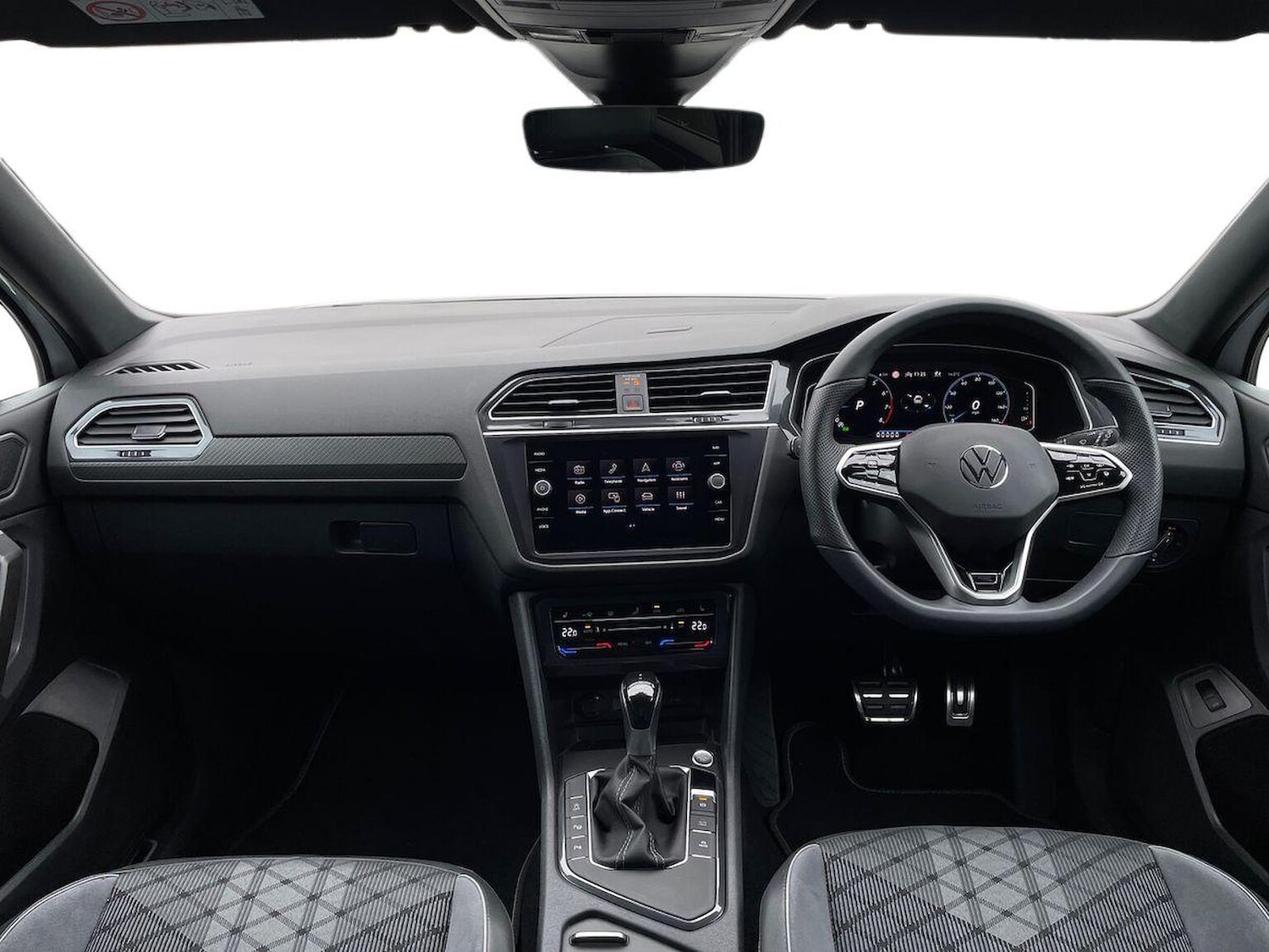 Used Volkswagen Tiguan Allspace 2024 for sale - 76300770: Photo 8