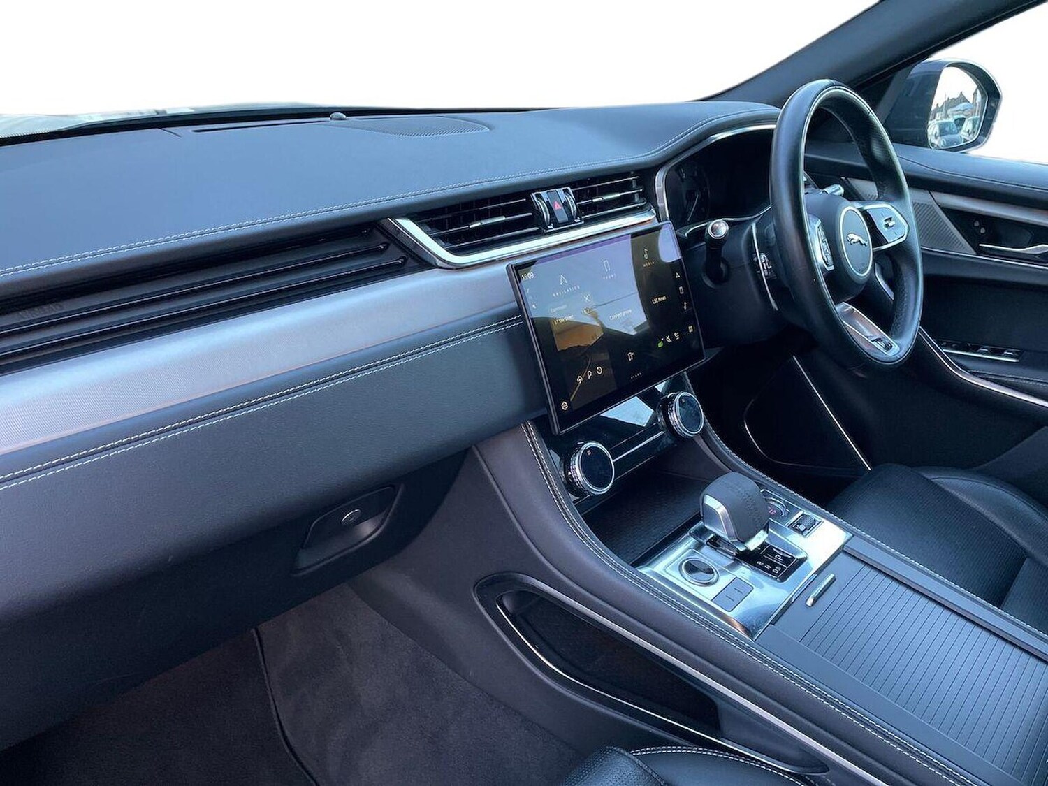 Used Jaguar F-Pace 2021 for sale - 77629364: Photo 7