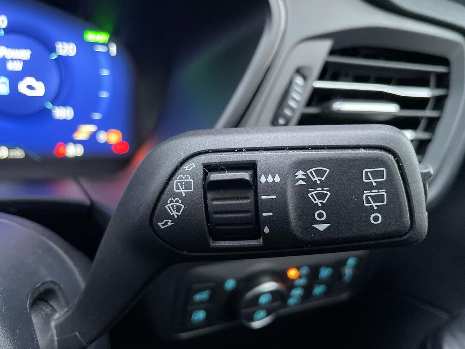 Used Ford Kuga 2023 for sale - 76142896: Photo 27