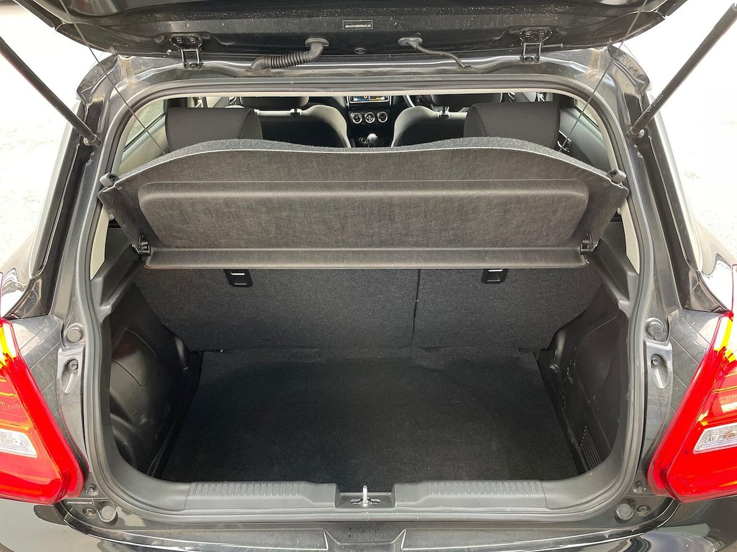 Used Suzuki Swift 2022 for sale - 76699438: Photo 17