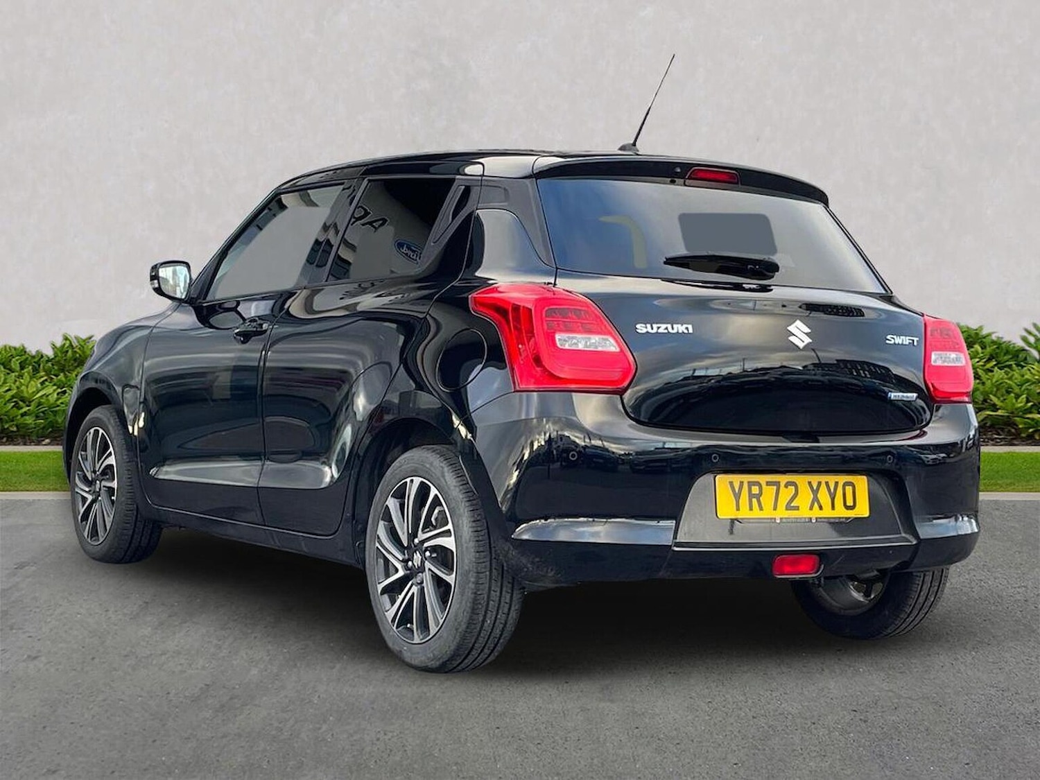 Used Suzuki Swift 2022 for sale - 76699438: Photo 2