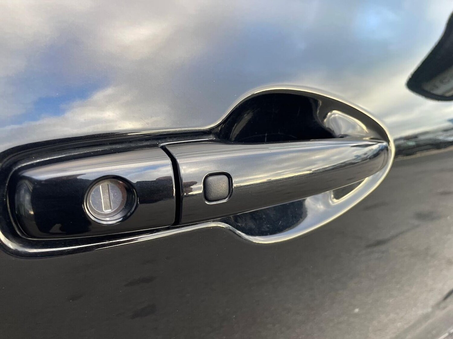 Used Suzuki Swift 2022 for sale - 76699438: Photo 32