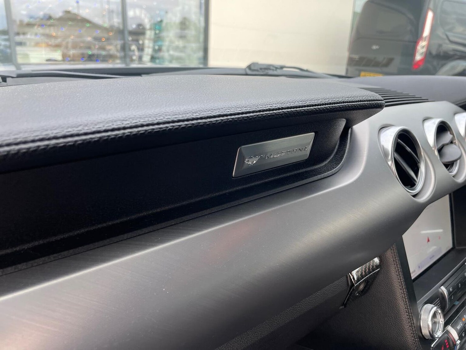 Used Ford Mustang 2018 for sale - 76920074: Photo 41