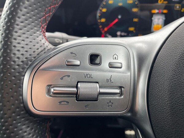 Used Mercedes-Benz GLA 2022 for sale - 76263295: Photo 26