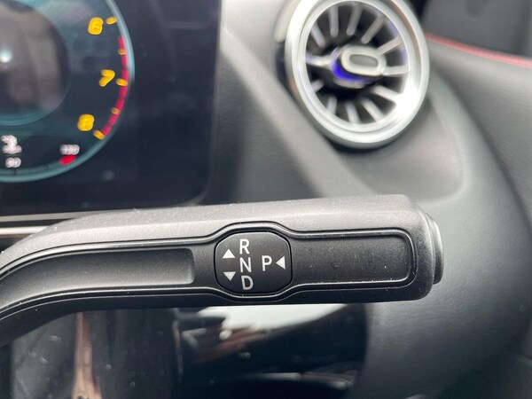 Used Mercedes-Benz GLA 2022 for sale - 76263295: Photo 28