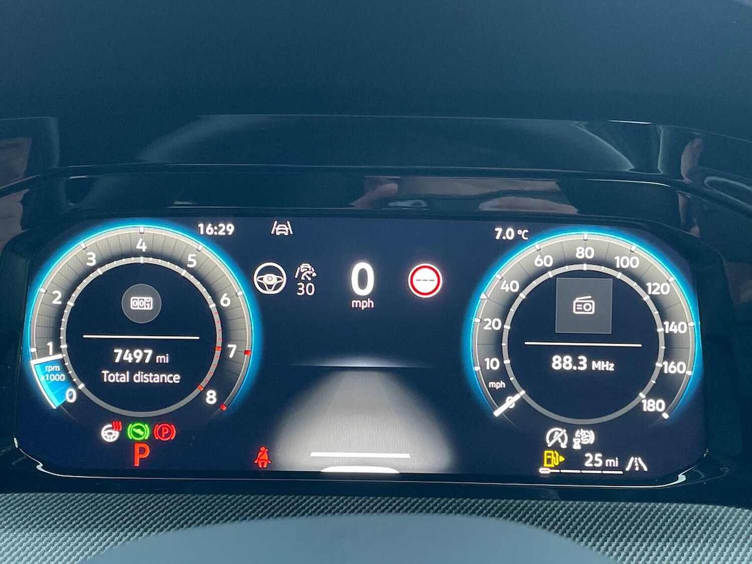 Used Volkswagen Golf 2025 for sale - 77962302: Photo 10