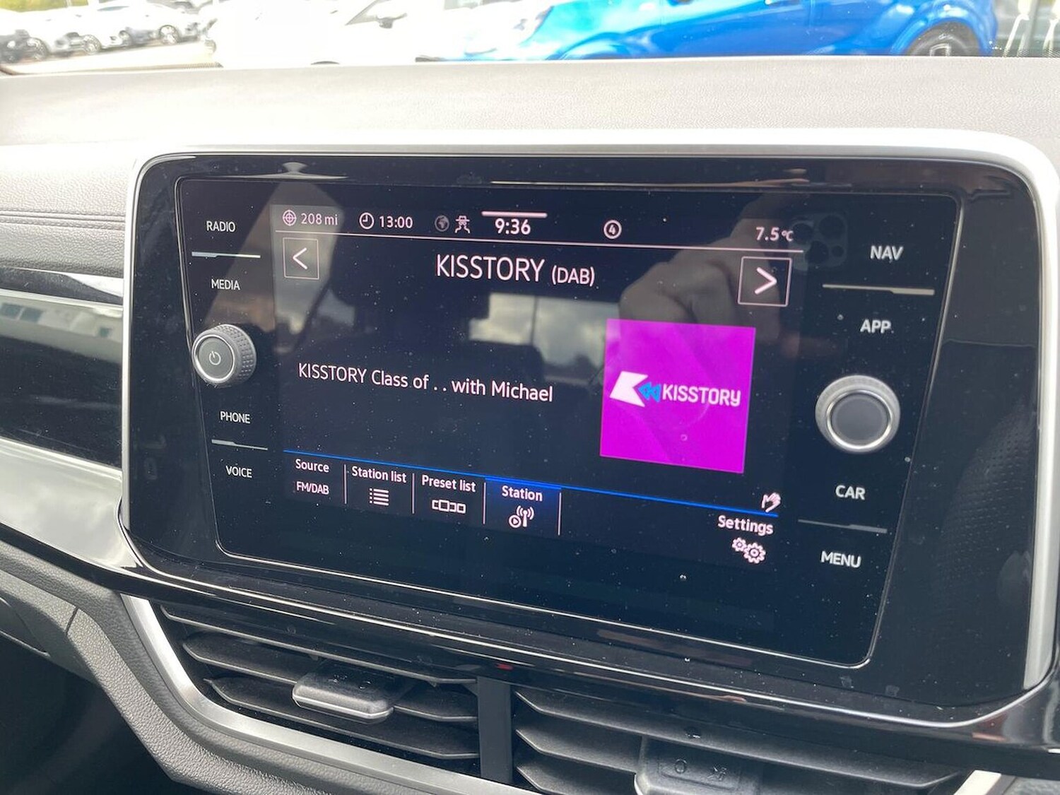 Used Volkswagen T-Roc 2023 for sale - 78194777: Photo 13