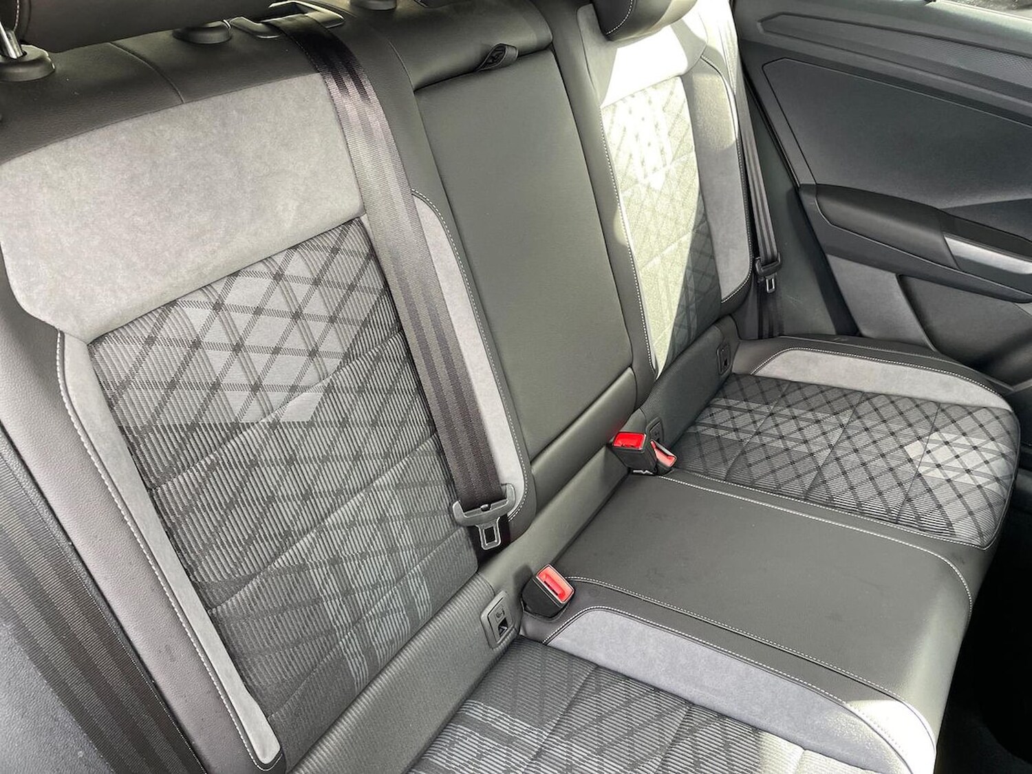 Used Volkswagen T-Roc 2023 for sale - 78194777: Photo 18