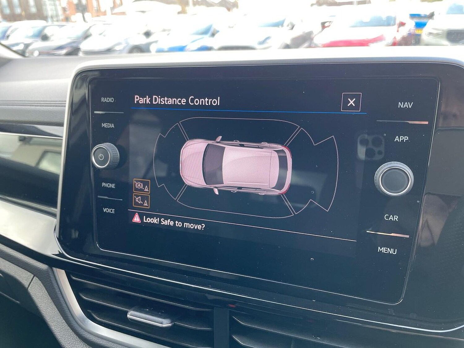 Used Volkswagen T-Roc 2023 for sale - 78194777: Photo 25