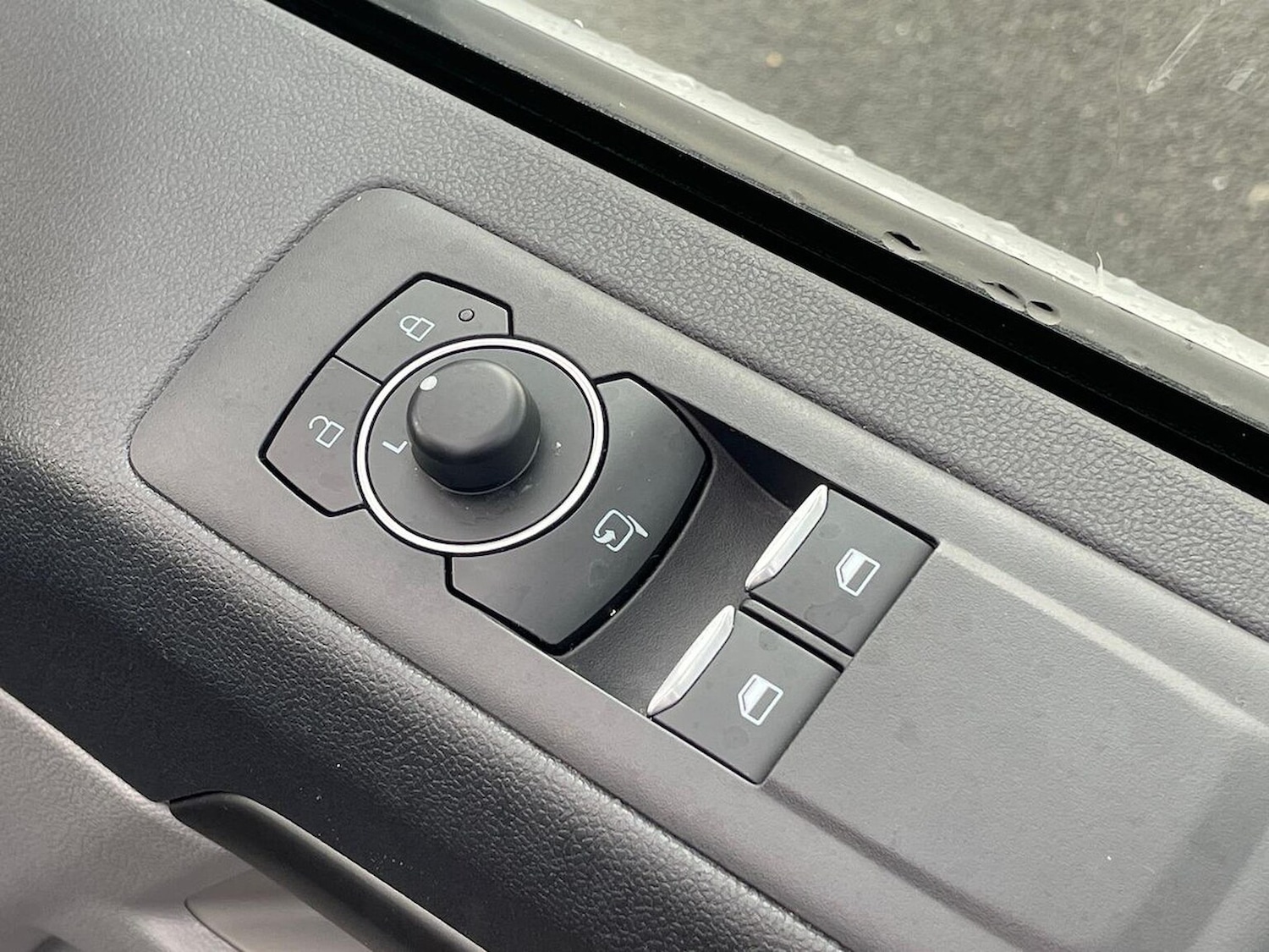 Used Ford Tourneo Custom 2024 for sale - 77687991: Photo 21