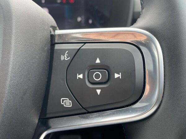 Used Volvo XC40 2024 for sale - 75705920: Photo 27