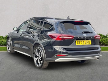 Used Ford Focus 2024 for sale - 76293097: Photo 2