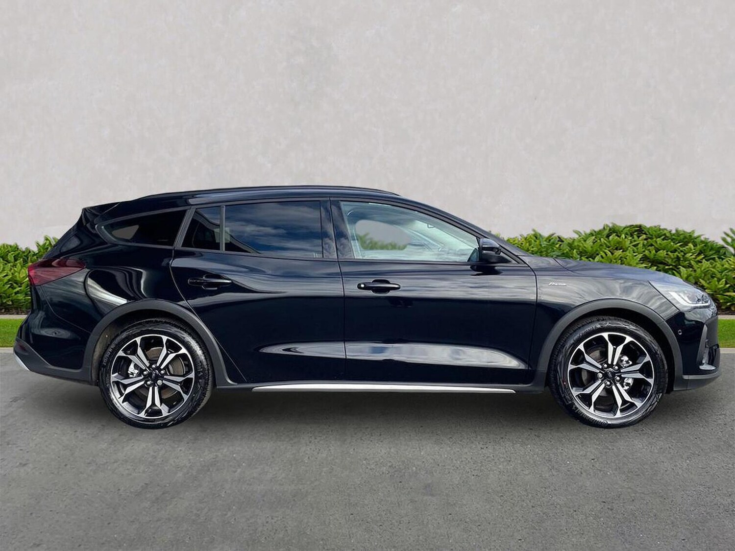 Used Ford Focus 2024 for sale - 76293097: Photo 3