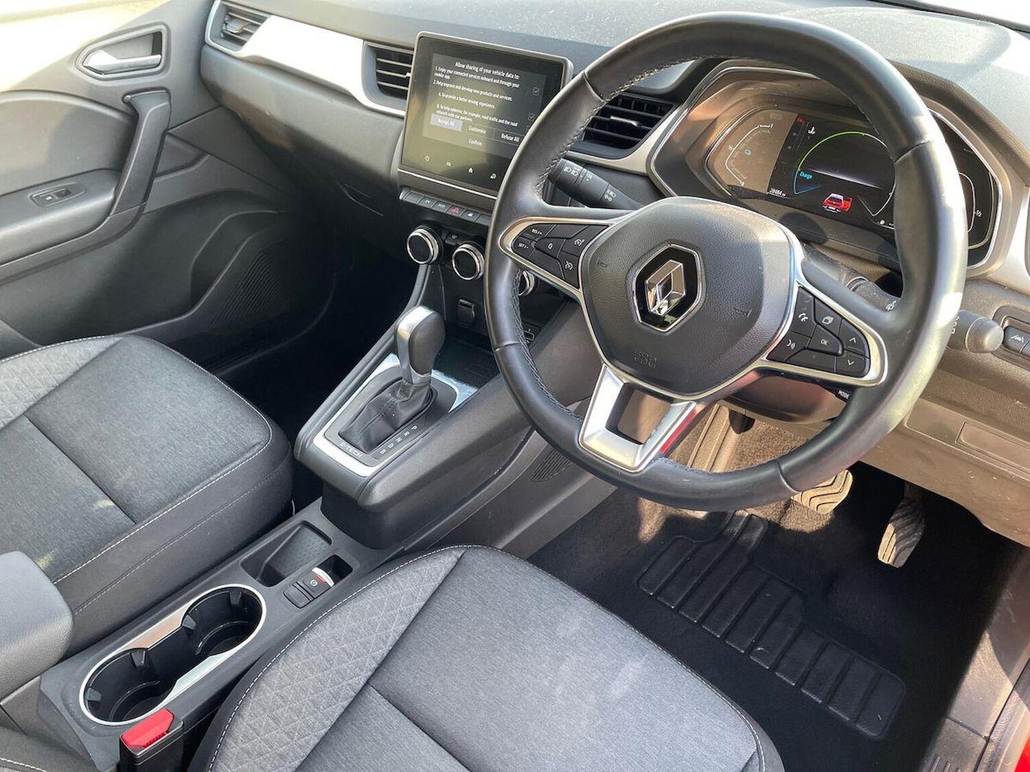 Used Renault Captur 2022 for sale - 77789503: Photo 15