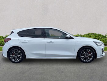 Used Ford Focus 2024 for sale - 78871981: Photo