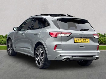 Used Ford Kuga 2022 for sale - 76305436: Photo 2