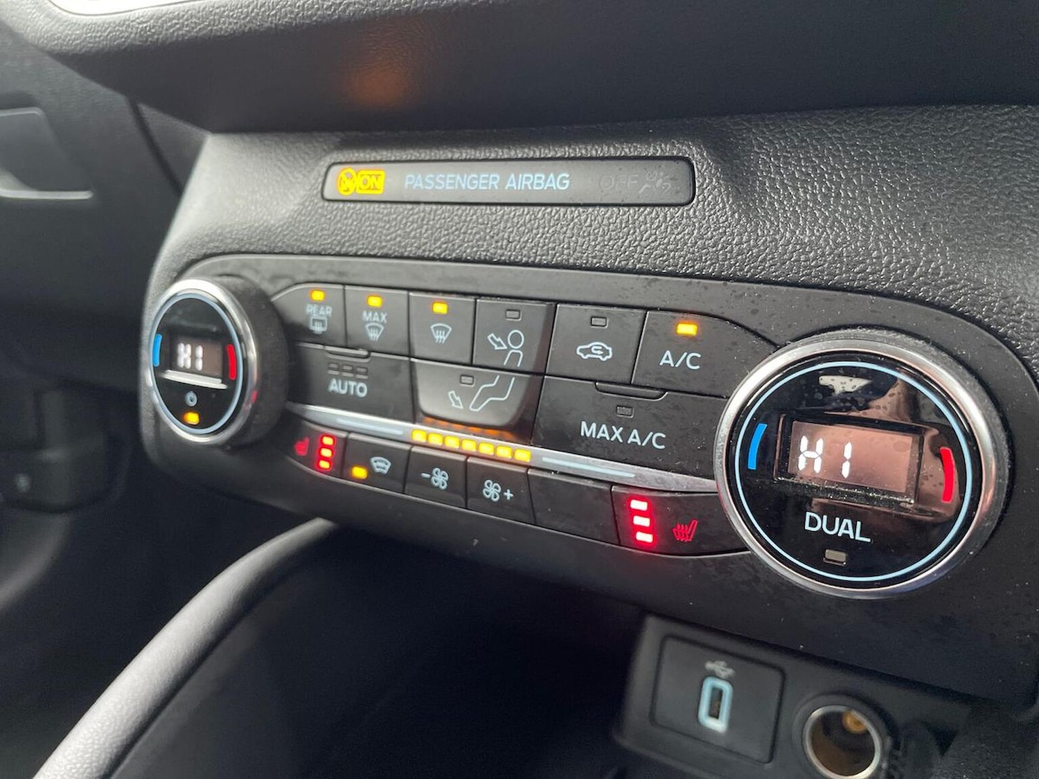 Used Ford Focus 2020 for sale - 76969995: Photo 12