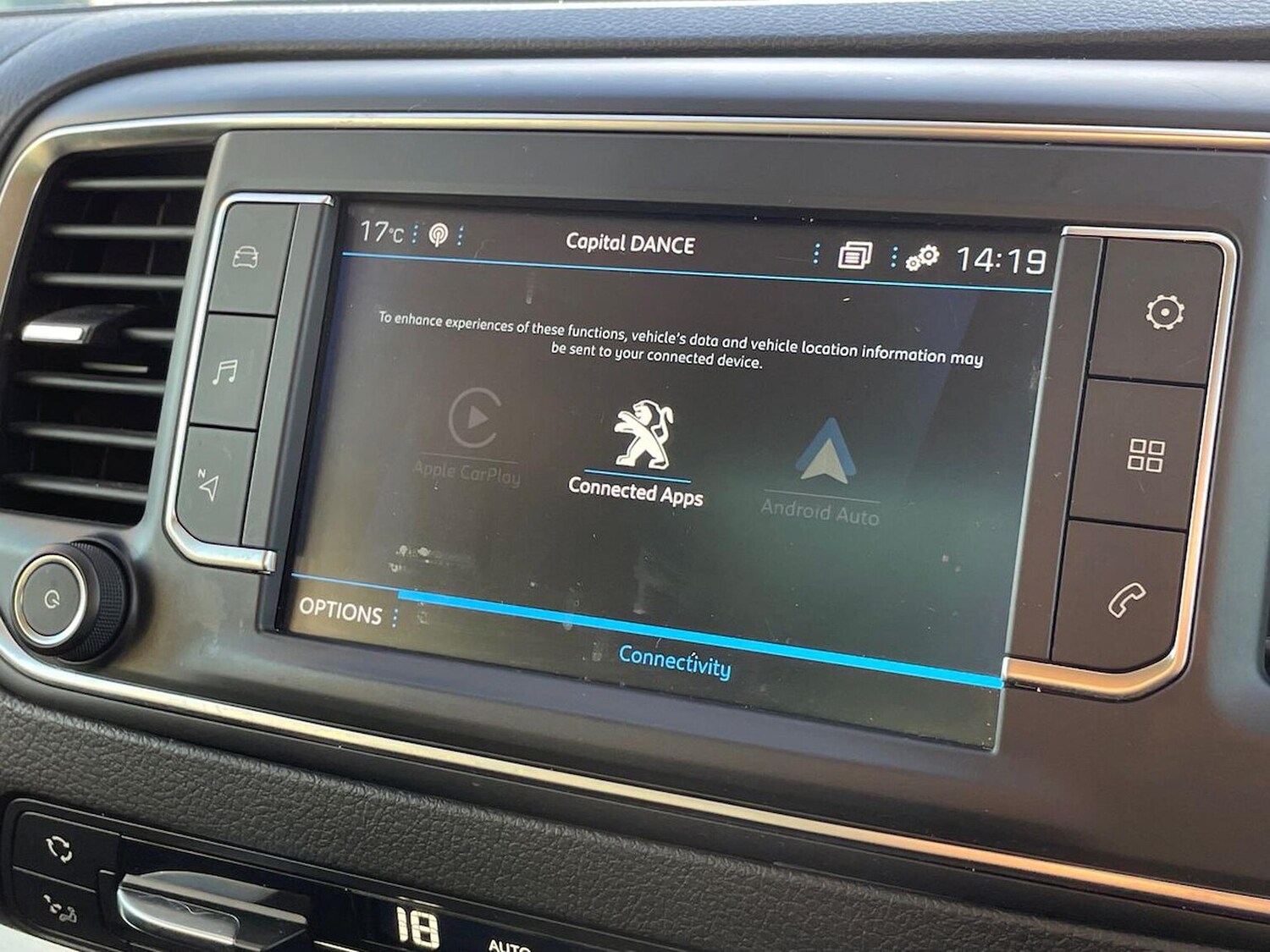 Used Peugeot Traveller 2020 for sale - 76911213: Photo 25