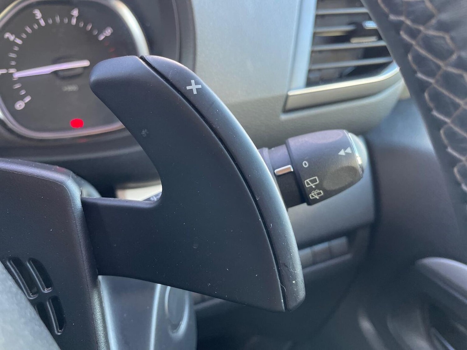 Used Peugeot Traveller 2020 for sale - 76911213: Photo 28