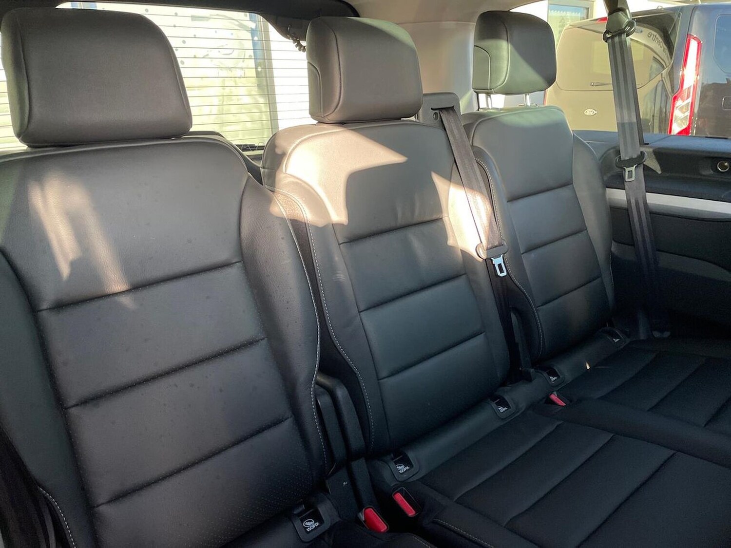 Used Peugeot Traveller 2020 for sale - 76911213: Photo 33