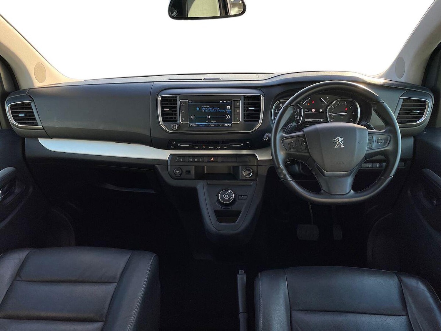 Used Peugeot Traveller 2020 for sale - 76911213: Photo 8