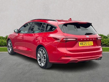 Used Ford Focus 2025 for sale - 76281250: Photo 2