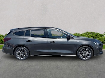 Used Ford Focus 2023 for sale - 79185576: Photo