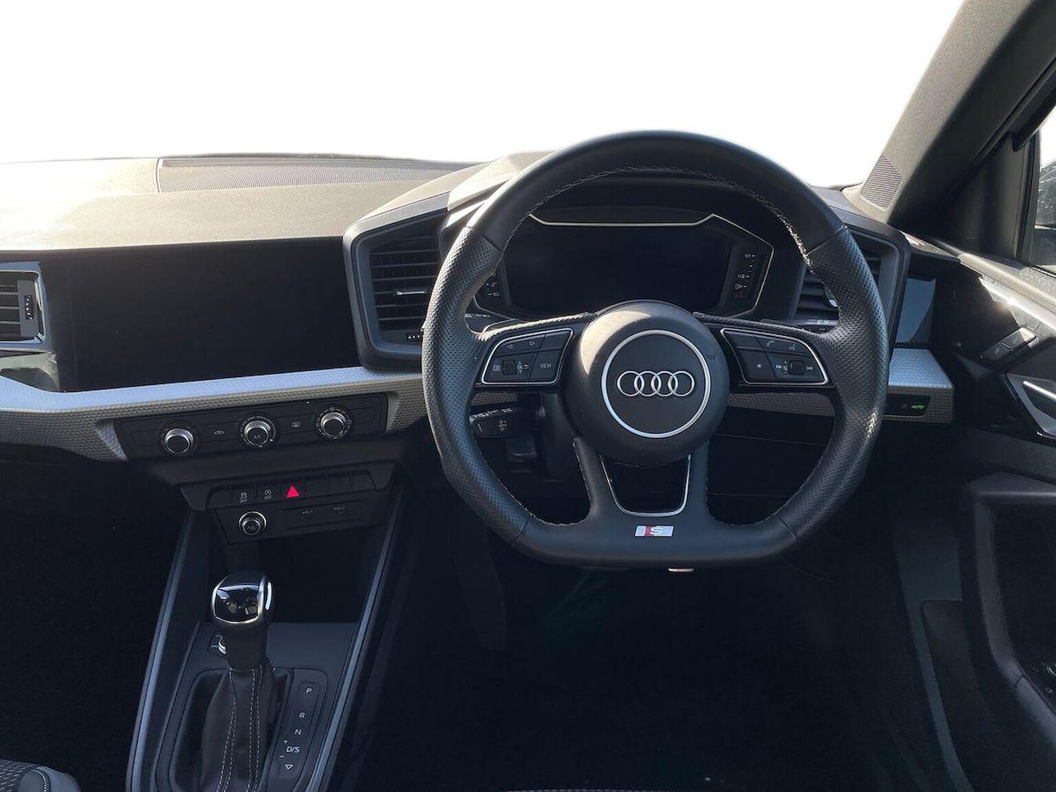 Used Audi A1 2024 for sale - 76171547: Photo 9
