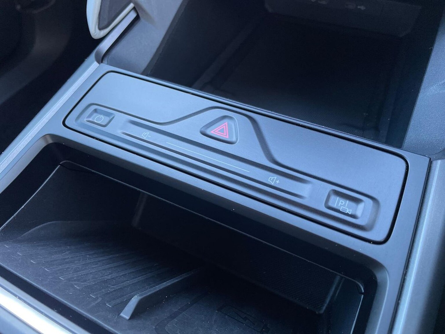 Used Ford Explorer 2025 for sale - 77715420: Photo 22