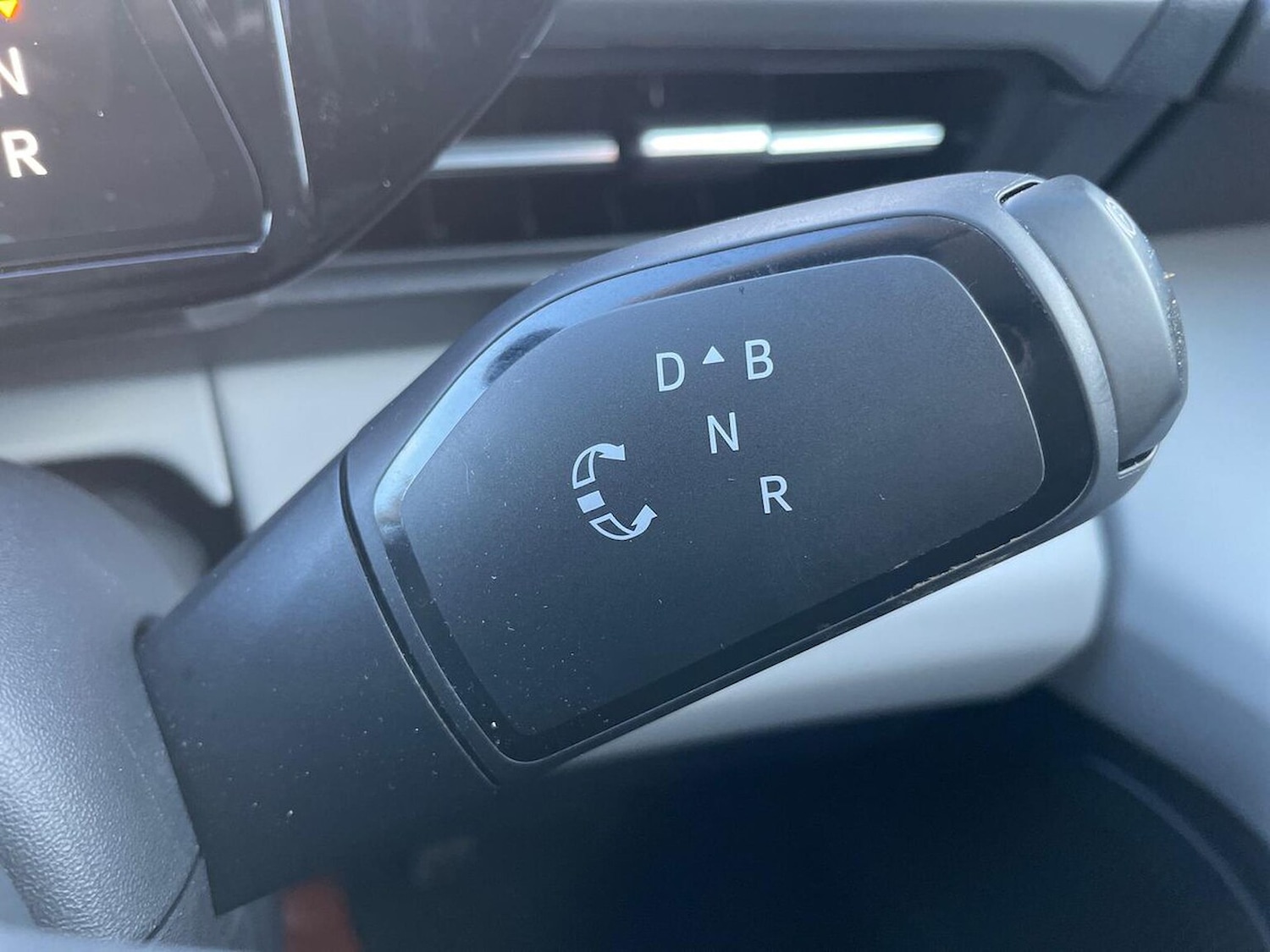 Used Ford Explorer 2025 for sale - 77715420: Photo 29