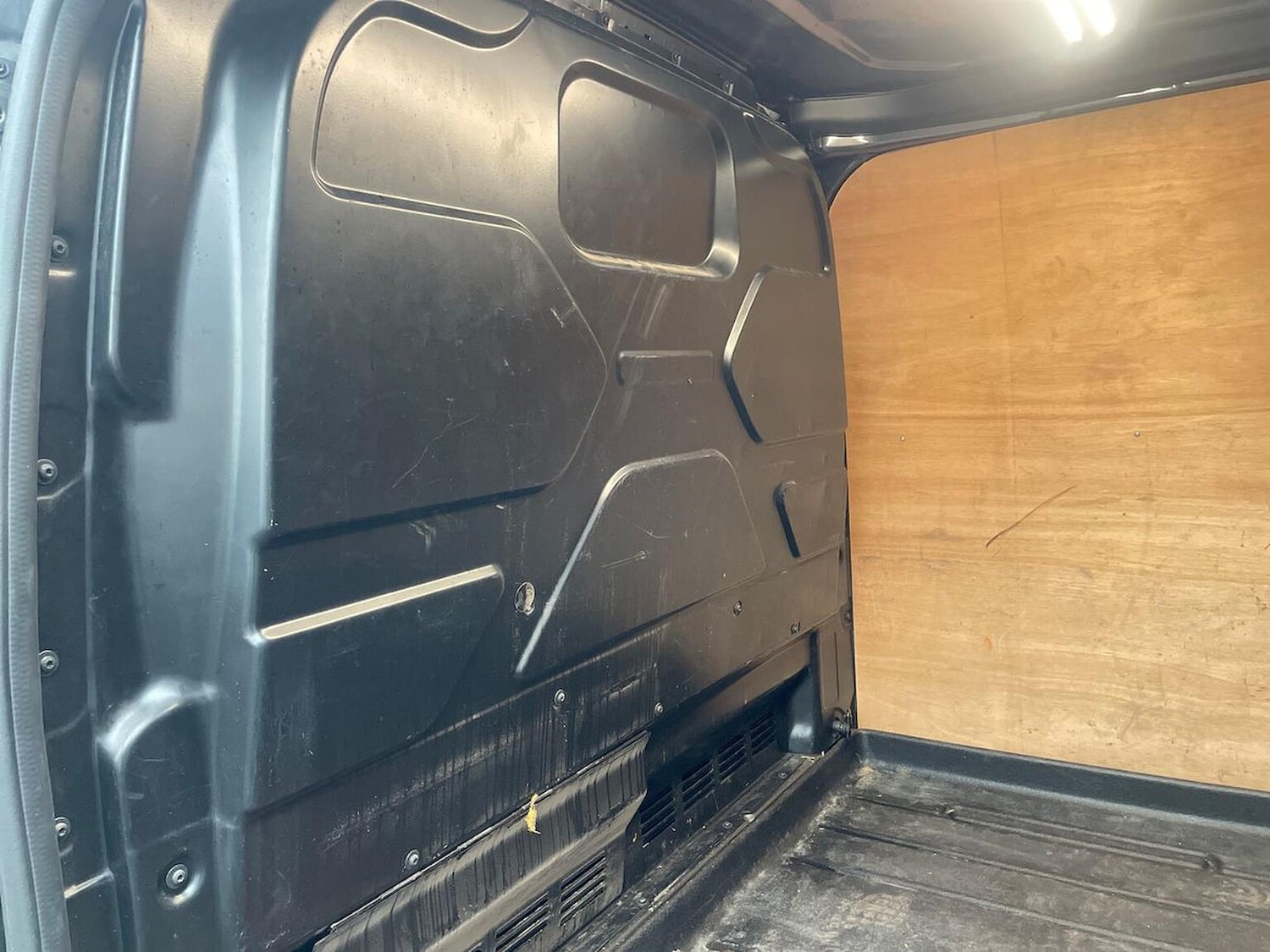 Used Ford Transit Custom 2023 for sale - 76986863: Photo 35