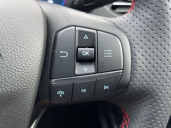 Used Ford Kuga 2024 for sale - 76293094: Photo 27