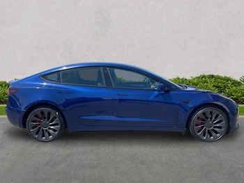 Used Tesla Model 3 2023 for sale - 78733536: Photo