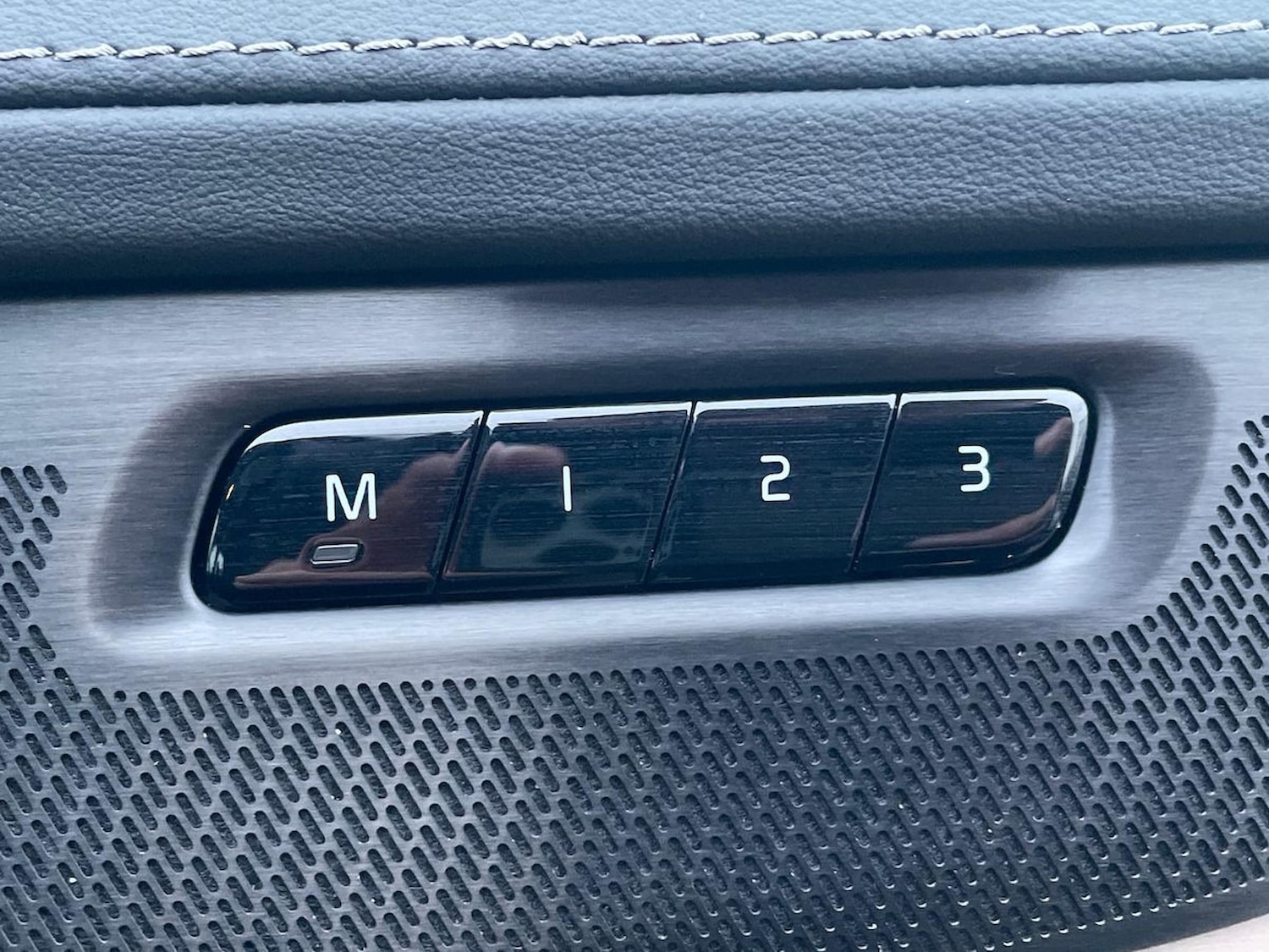 Used Volvo XC90 2025 for sale - 77896252: Photo 25