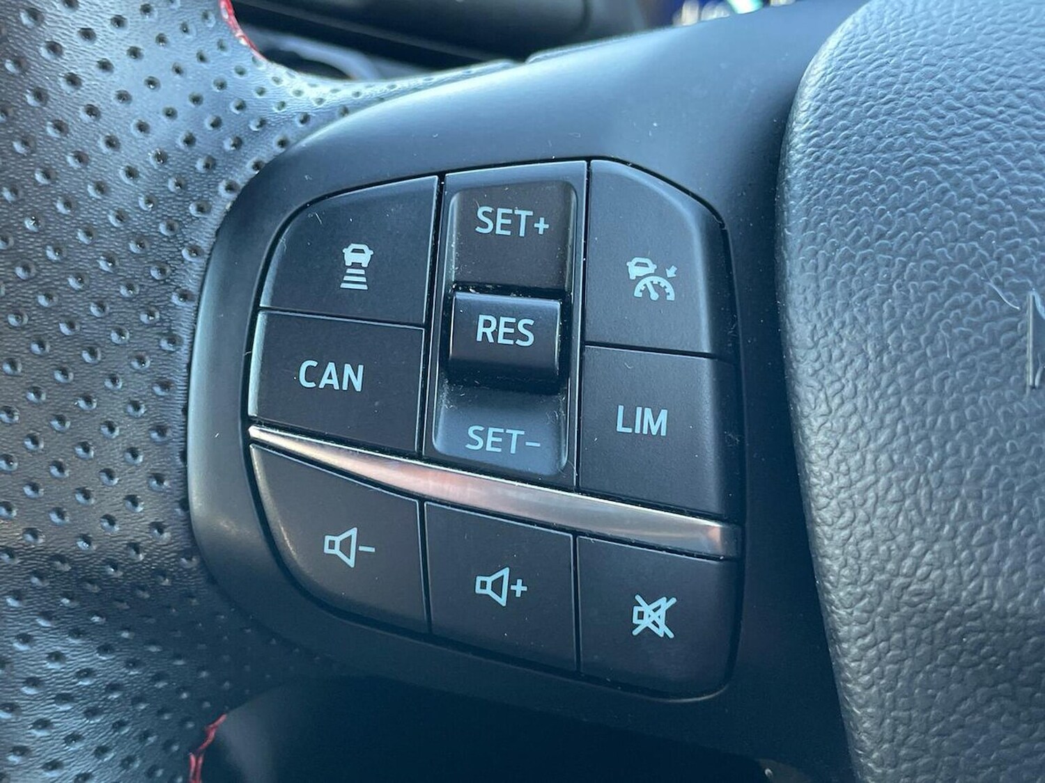 Used Ford Puma 2023 for sale - 76777317: Photo 26