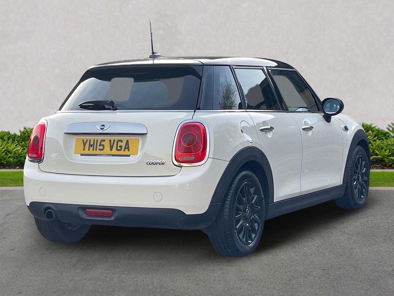 Used MINI Hatch 2015 for sale - 76935390: Photo 18