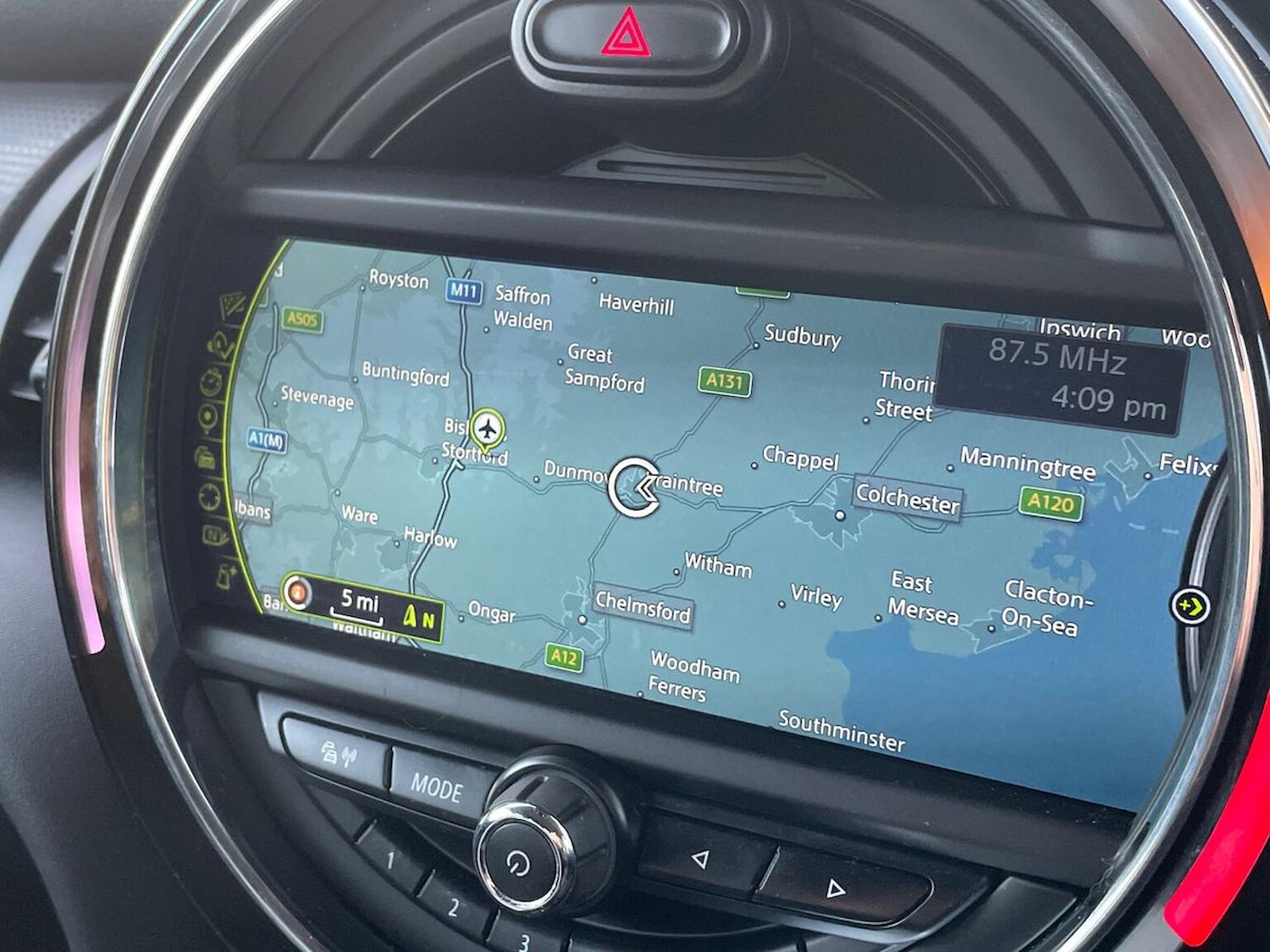 Used MINI Hatch 2015 for sale - 76935390: Photo 24