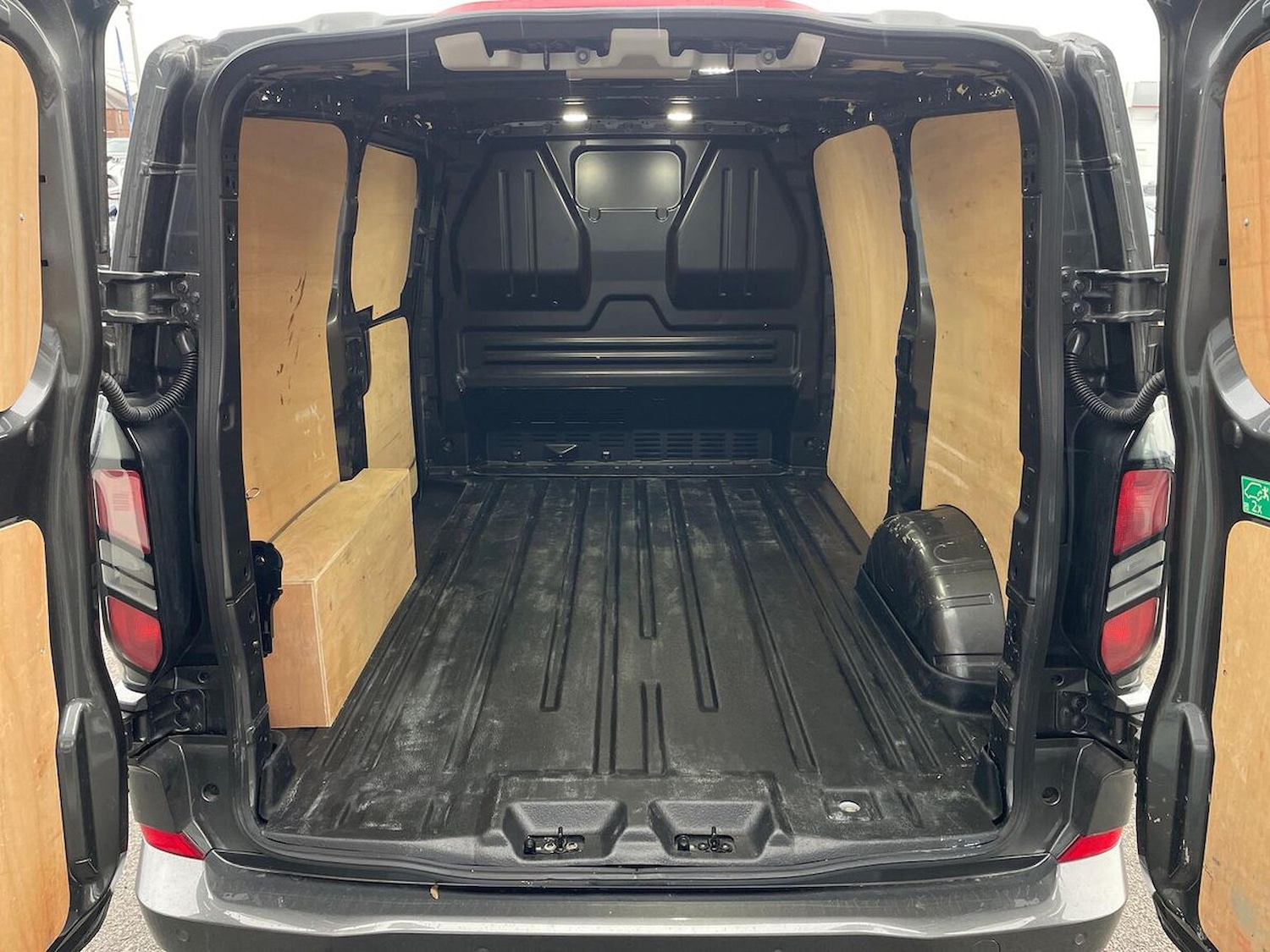 Used Ford Transit Custom 2024 for sale - 76963466: Photo 17