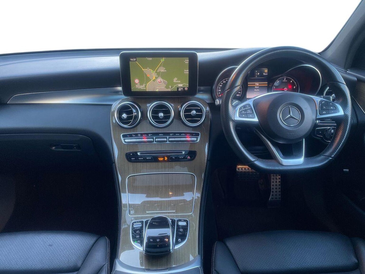 Used Mercedes-Benz GLC 2016 for sale - 77567695: Photo 8