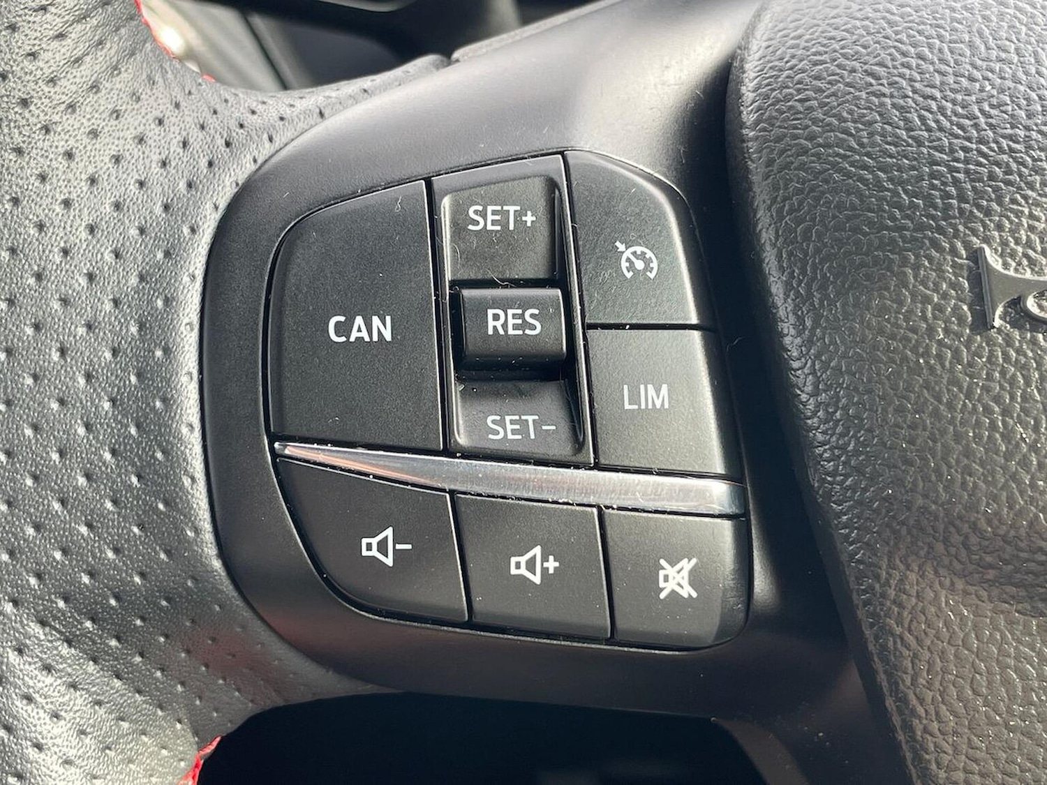 Used Ford Puma 2024 for sale - 78194861: Photo 28