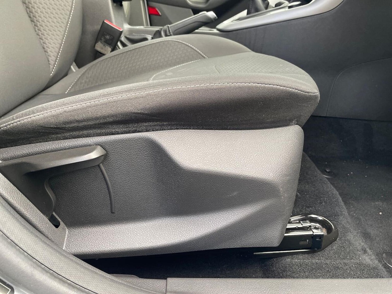 Used Ford Focus 2018 for sale - 76892092: Photo 30