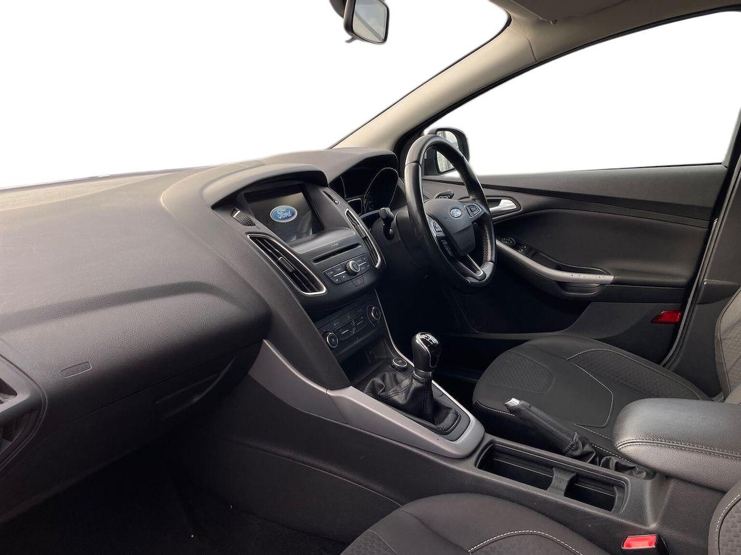 Used Ford Focus 2018 for sale - 76892092: Photo 7